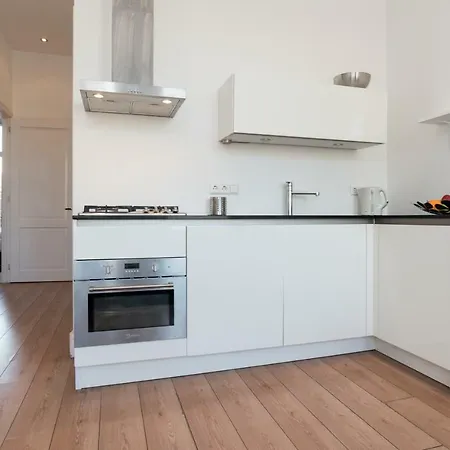 Amsterdam Apartments *